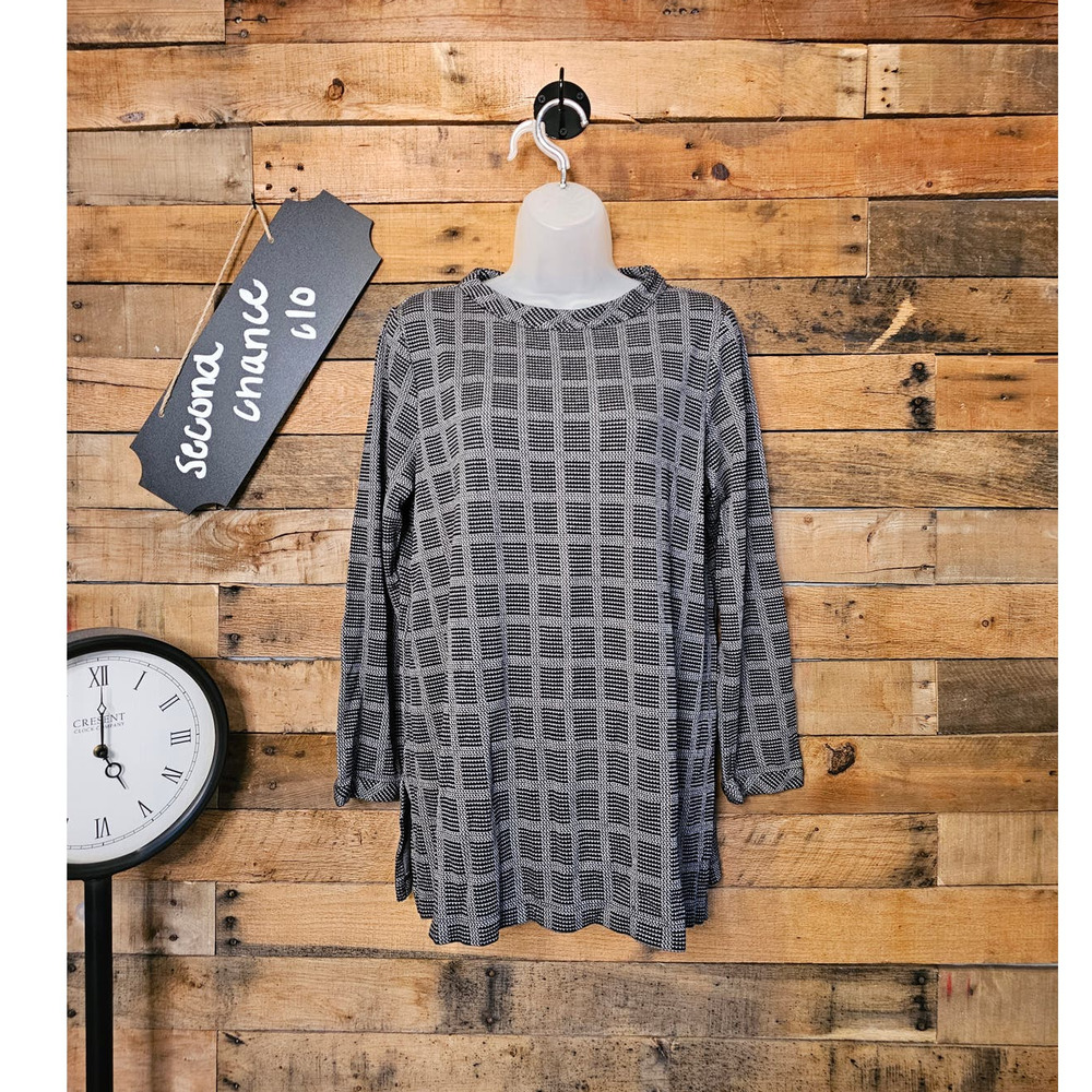 SALE-J.Jill women's Wearever collection black & gray colored pull over top M